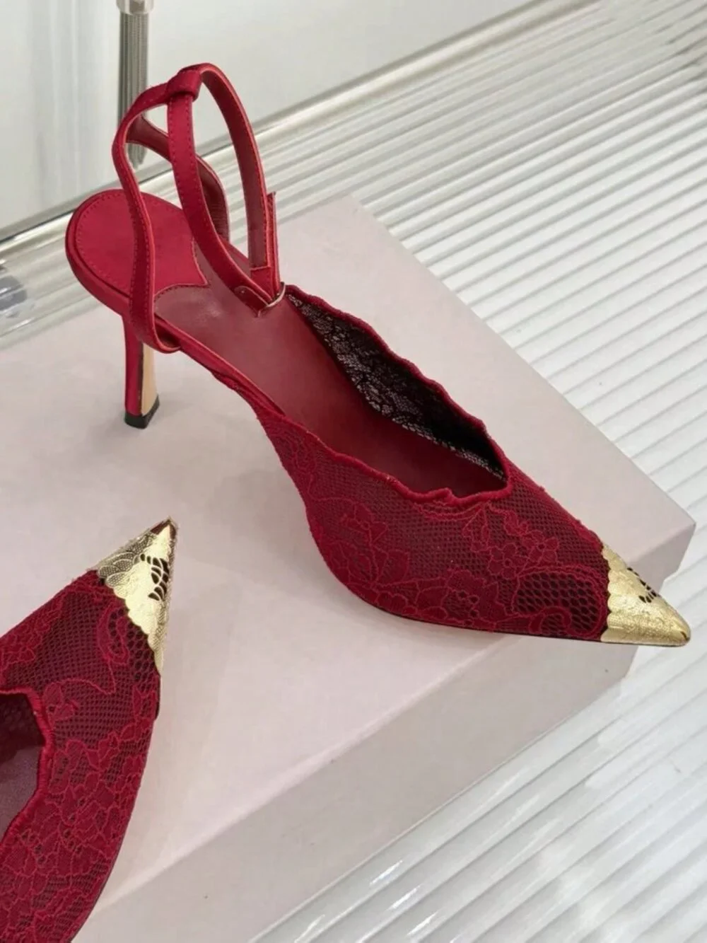 Red Fashionable Women's Lace Pointed Toe Stiletto Heel